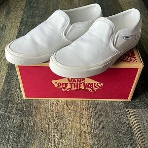 Vans Slip-ons All White Size 9US Women’s